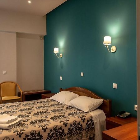 Telis Hotel Aigio Dış mekan fotoğraf