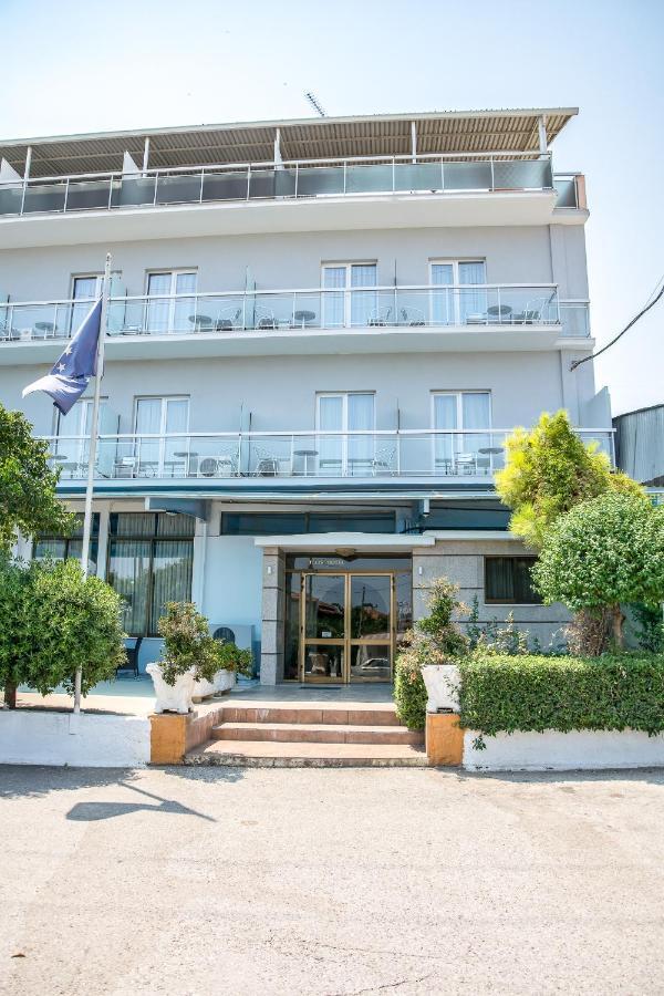 Telis Hotel Aigio Dış mekan fotoğraf