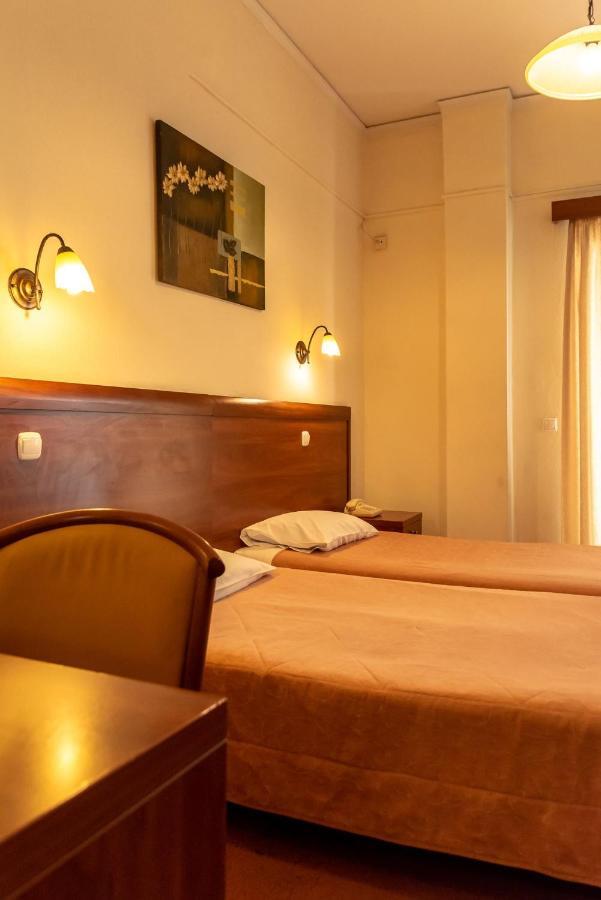 Telis Hotel Aigio Dış mekan fotoğraf