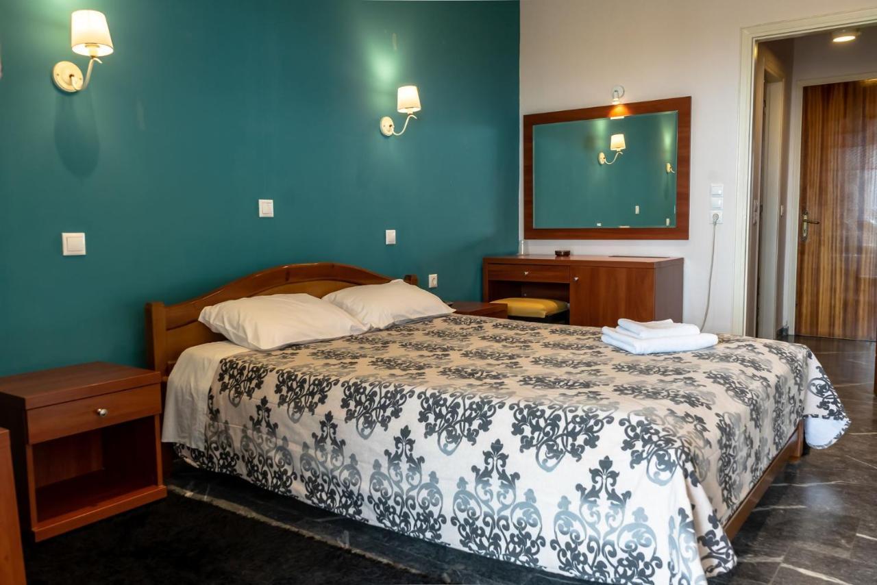 Telis Hotel Aigio Dış mekan fotoğraf