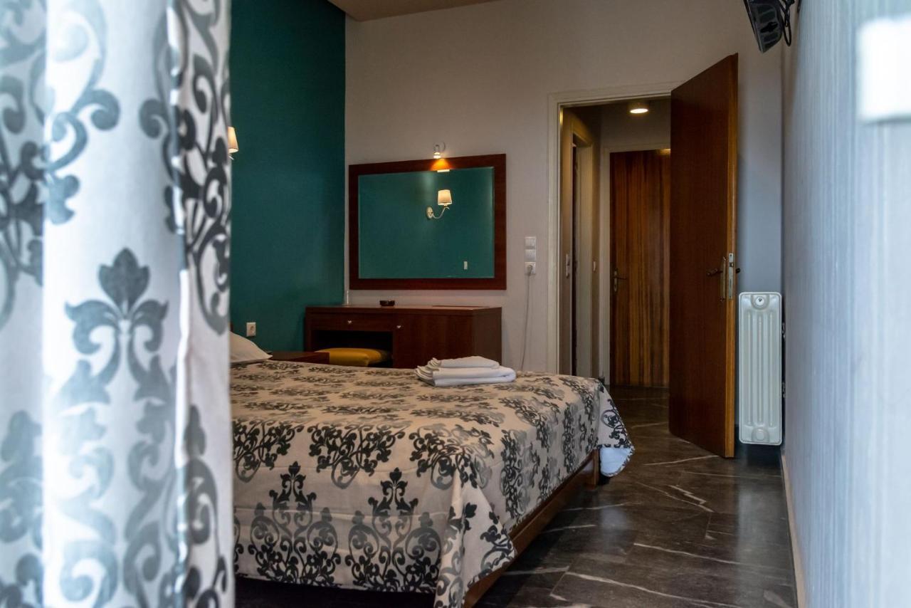 Telis Hotel Aigio Dış mekan fotoğraf